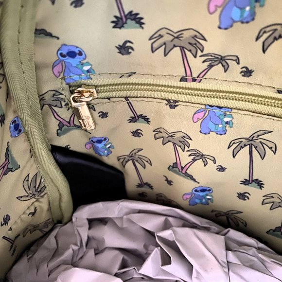 Loungefly Disney Stitch Locations Bag main image 6